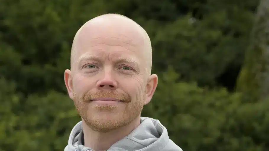 Leder, Tomas Collin